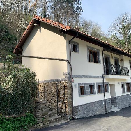 Casa Rural En Santa Cruz-Mieres Bustiello  Buitenkant foto