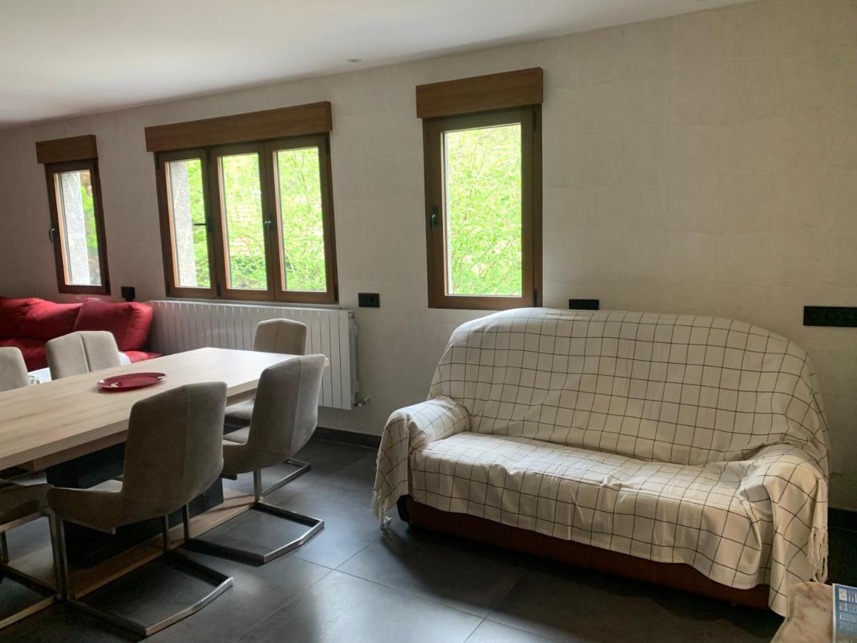 Casa Rural En Santa Cruz-Mieres Bustiello  Buitenkant foto