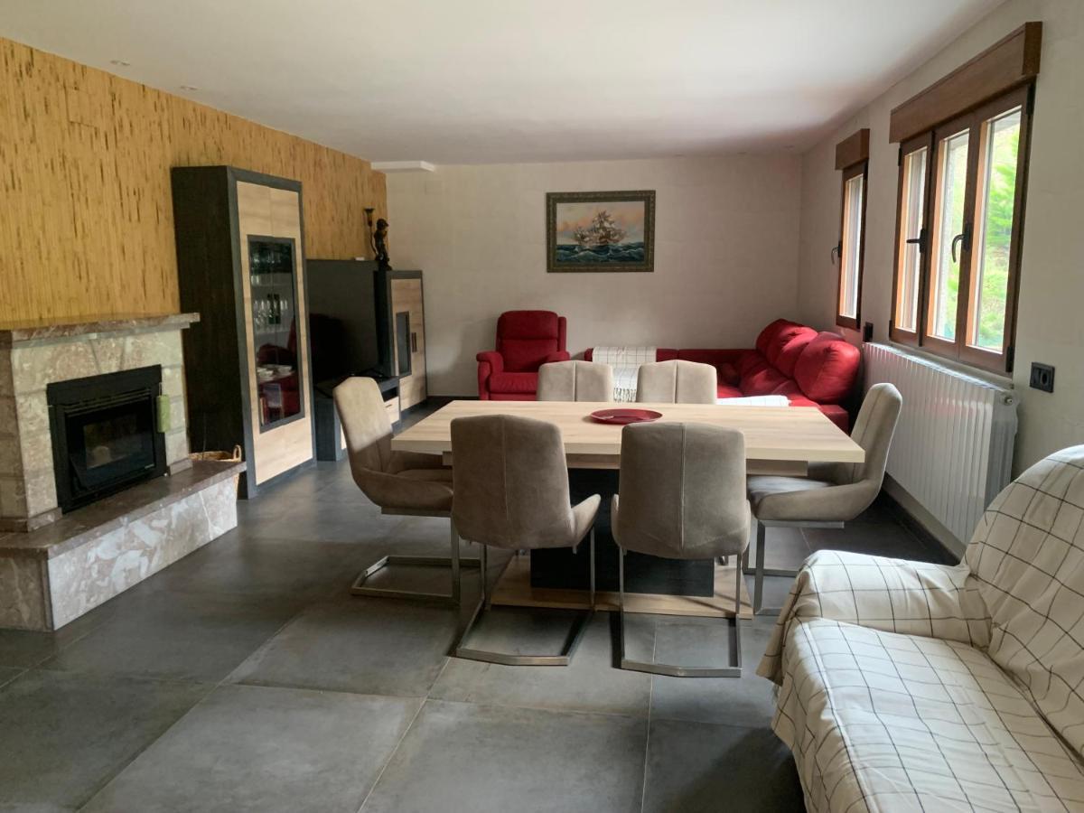 Casa Rural En Santa Cruz-Mieres Bustiello  Buitenkant foto