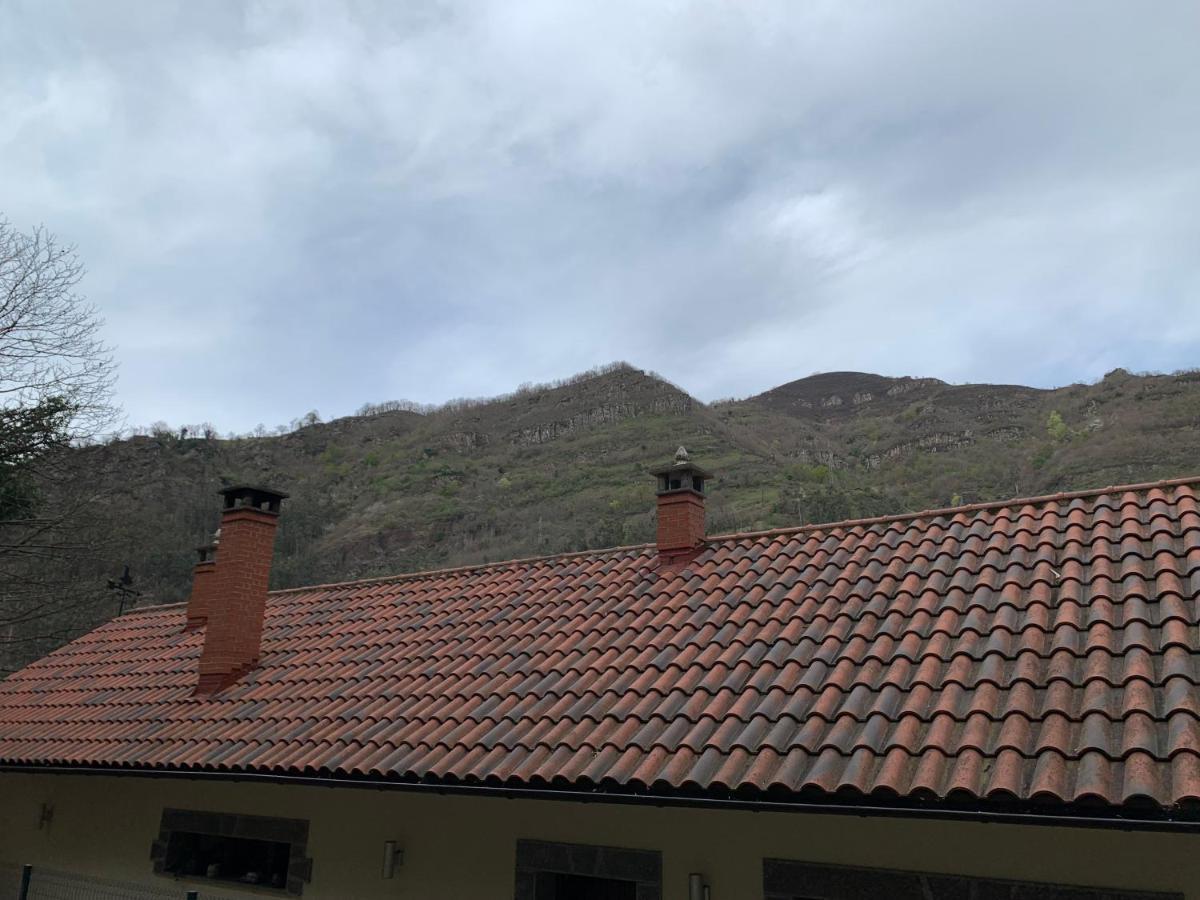Casa Rural En Santa Cruz-Mieres Bustiello  Buitenkant foto