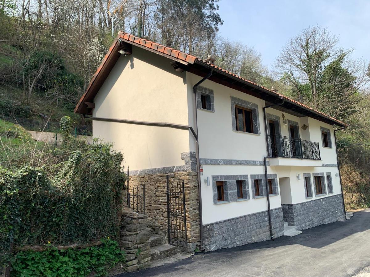 Casa Rural En Santa Cruz-Mieres Bustiello  Buitenkant foto